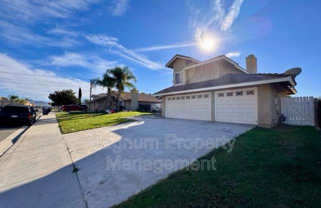 24473 Saint Thomas Ave