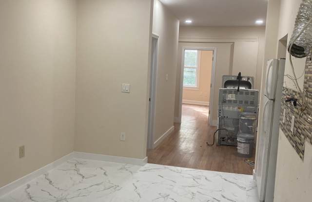 85 Clifton Ave