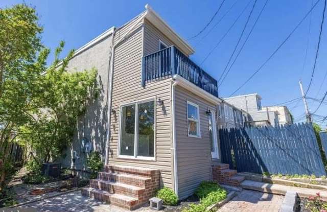 802 MANGOLD Street