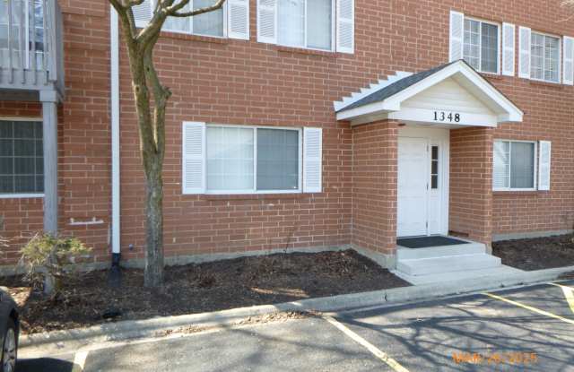 1348 S Lorraine Rd Apt D