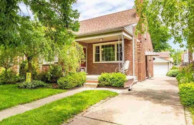 454 Madison - 454 Madison Street, Grosse Pointe Farms, MI 48236