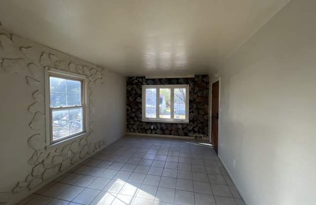 Photo of 4662 N 46th St