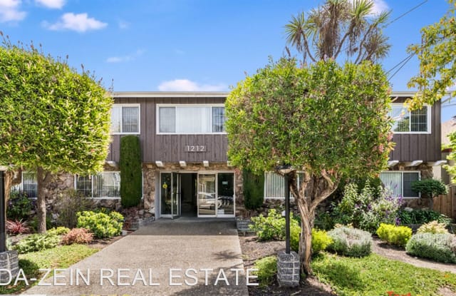 1212 Regent Street #F - 2+ bedroom / 1 bathroom - 1212 Regent Street, Alameda, CA 94501