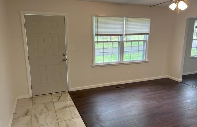 2620 Thornhill Road Northwest