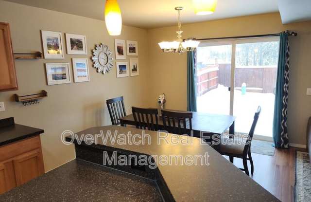 1813 S Heather Meadows Loop