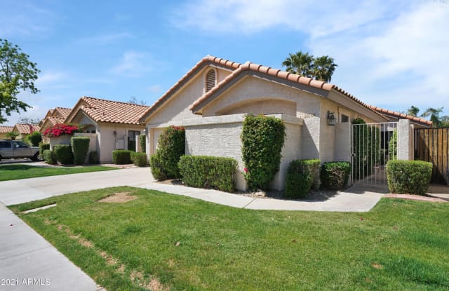 11010 W POINSETTIA Drive