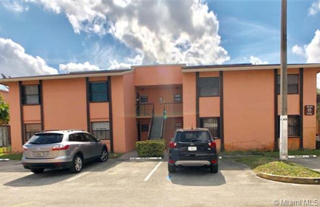 2750 W 63rd Pl - 2750 W 63rd Pl, Hialeah, FL 33016