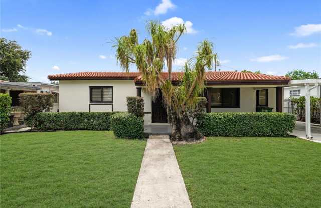 Photo of 168 Southeast 9th Court