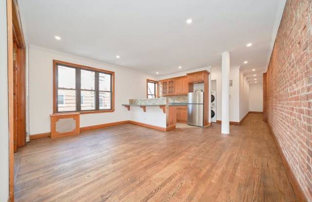 587 Riverside Drive - 587 Riverside Drive, New York City, NY 10031