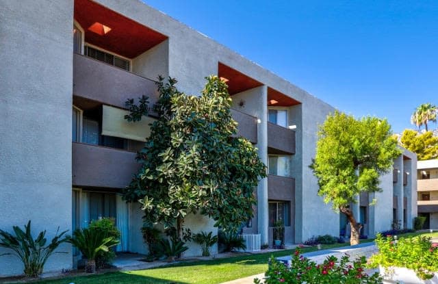 2786 E Tahquitz Canyon Way Unit A32 photos photos