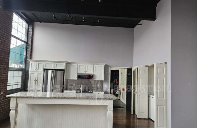 324 Allen Street - unit #4