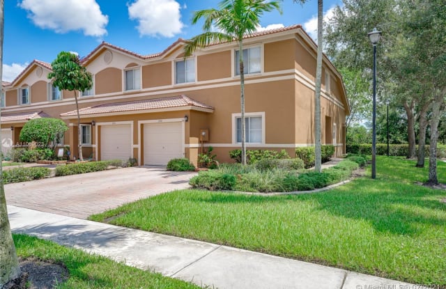 2000 NW 99th Way - 2000 Northwest 99th Avenue, Sunrise, FL 33322