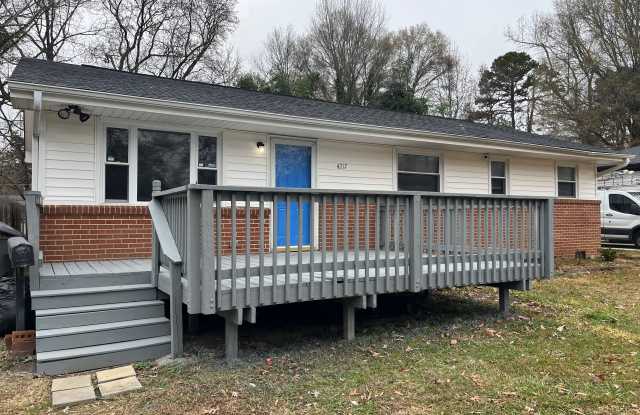 Photo of 4217 Colebrook Rd