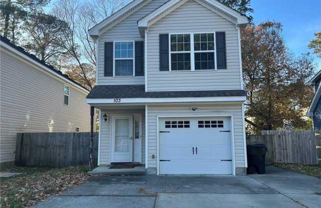 Photo of 103 N Budding Avenue