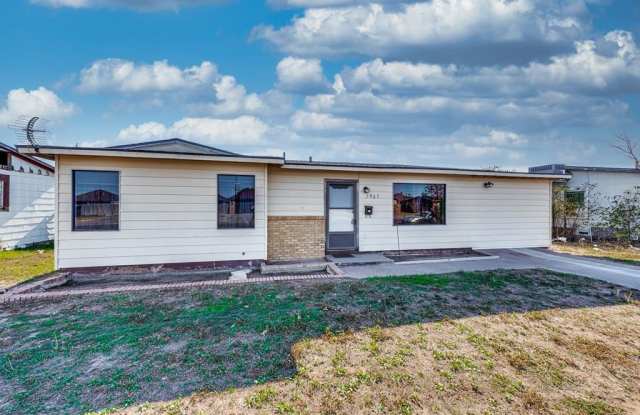 Photo of 3903 Pleasant Dr