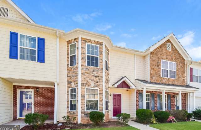 1719 Old Dogwood