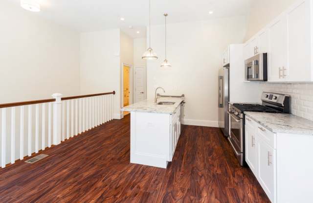 Charming 3 Bedroom-No Broker Fee