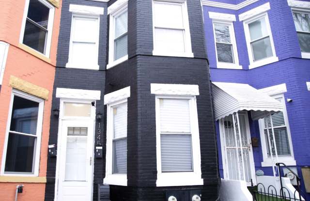 1345 1ST Street NW unit: 1