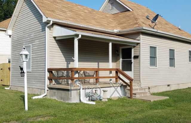 Photo of 313 E. 8th St