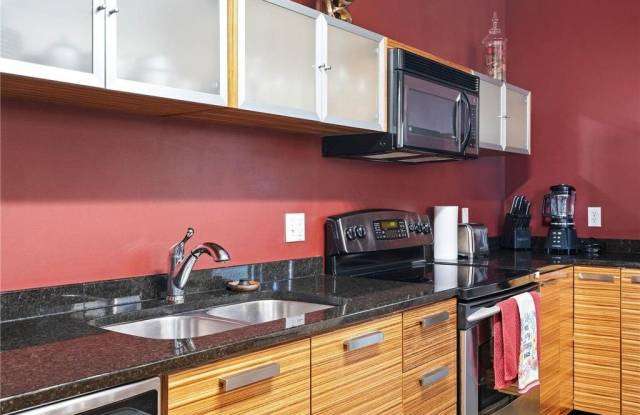 350 Saint Peter Street