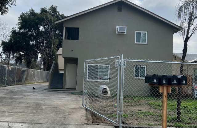 Photo of 2207 River Boulevard - C