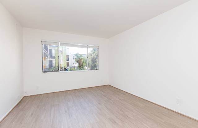 Photo of 429 Bellevue Ave