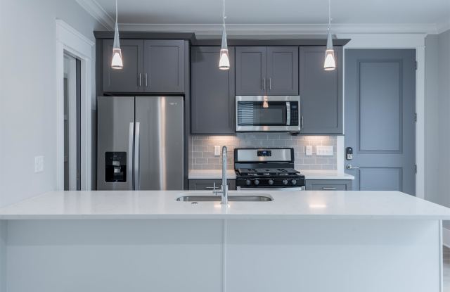 4 Sanctuary Court Charleston SC apartments for rent