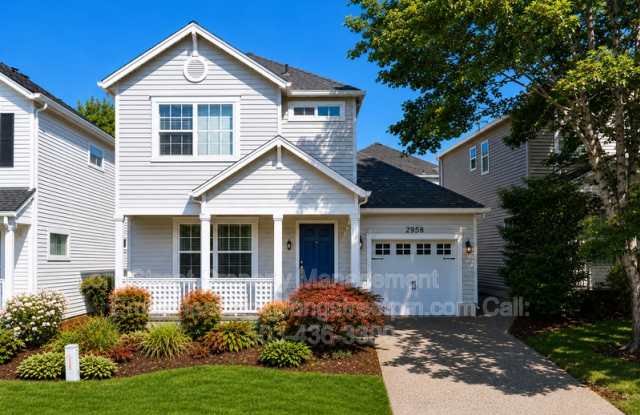 2958 NE 13th Dr