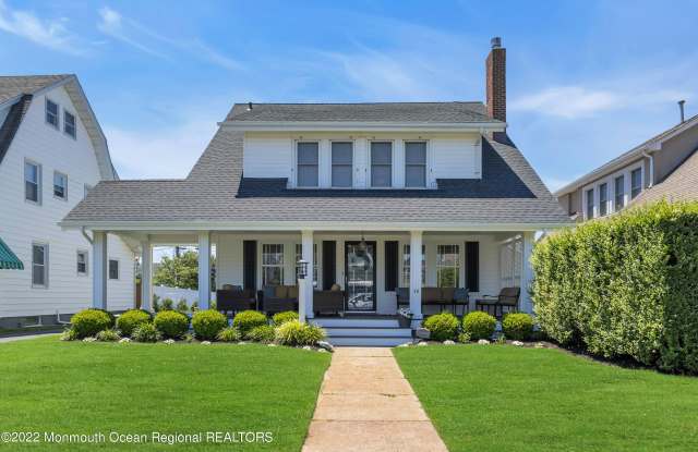 13 Salem Avenue