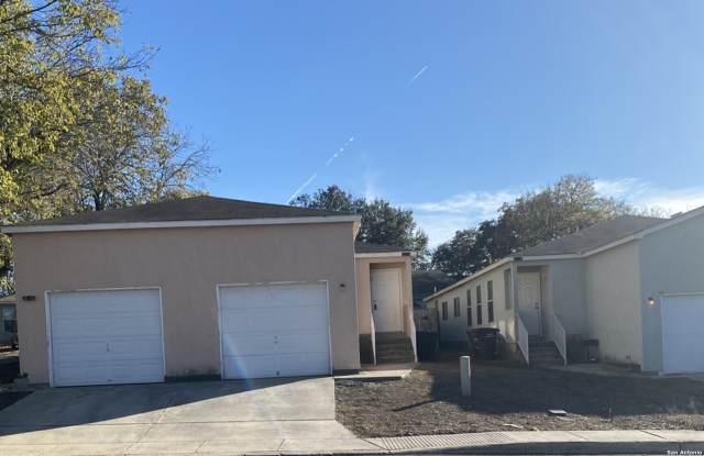 11220 CENTER POINT RD