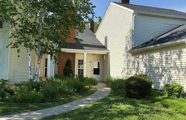 121 Villagegreen Court