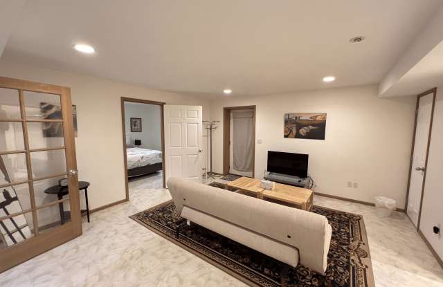 1579 Harbor Seal Drive