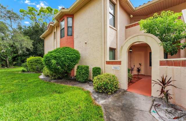7865 SUGAR VIEW COURT