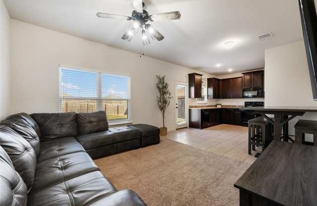 13512  William McKinley WAY