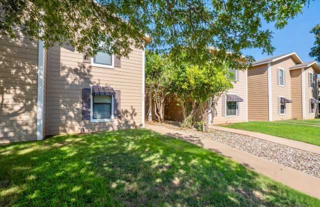 Fully Remodeled Townhome with Loft and Prime Location!