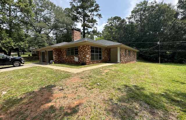 909 Riverbend Annex