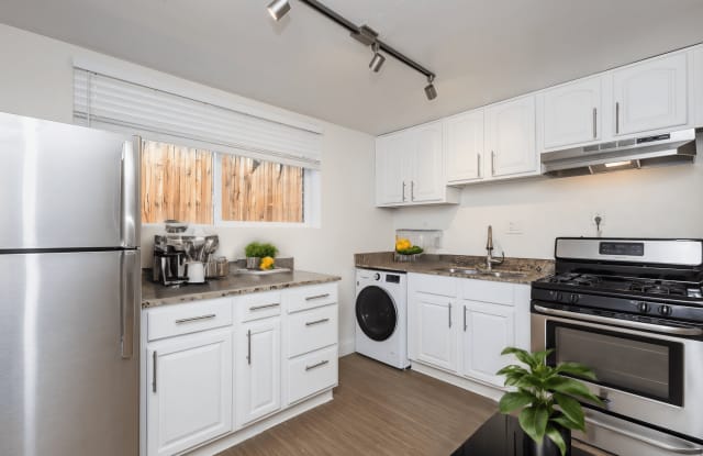 Photo of 2246-2250 Clarkson