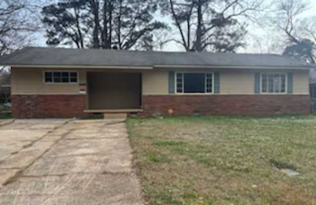 335 Cummins Street Jackson, MS 39204