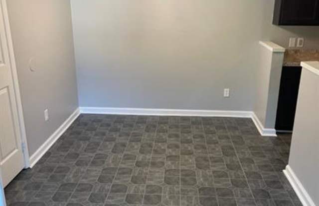 Photo of 1001 Liberty Blvd Apt# 101