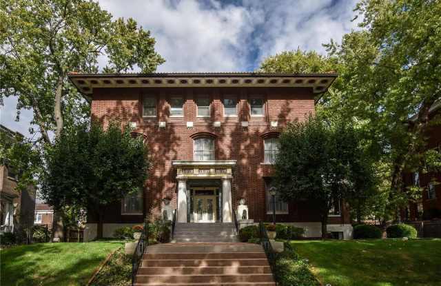 27 Washington Terr