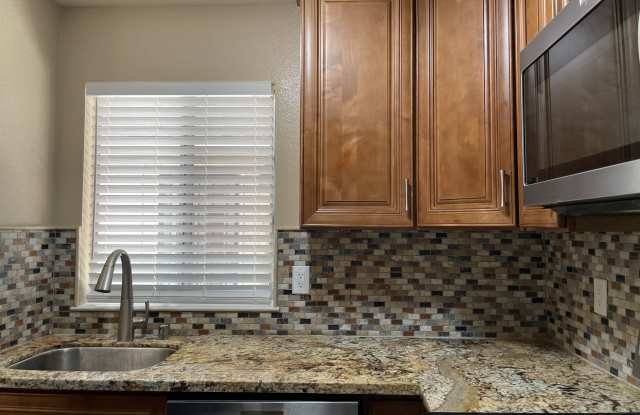 Photo of 36875 Sycamore Street