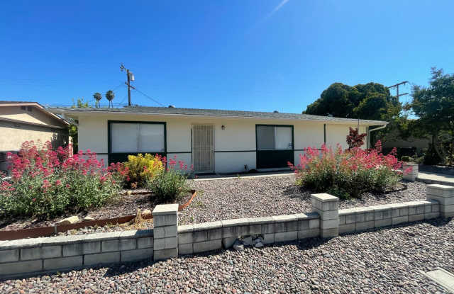 Photo of Two Bedroom One Bathroom 55+ Community Home in Hemet!