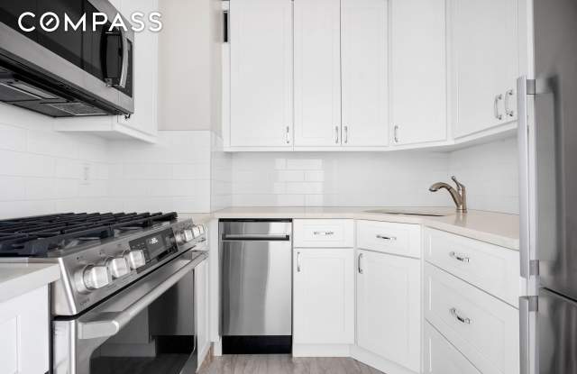 525 East 82nd Street