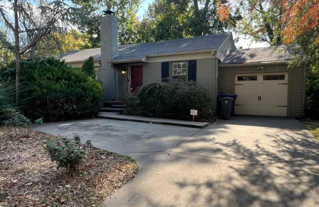 1530 East 37th Place