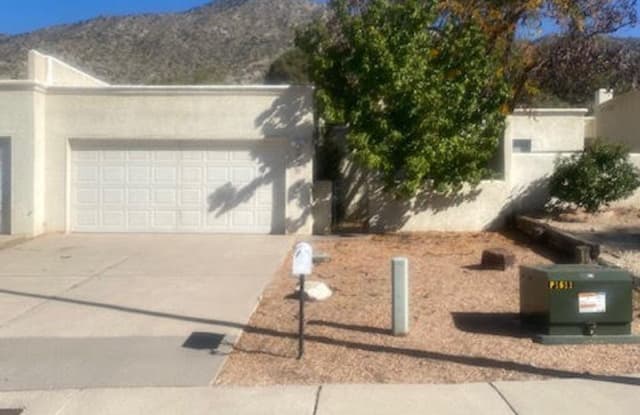 2908 Candelita Ct NE - 2908 Candelita Court Northeast, Albuquerque, NM 87112