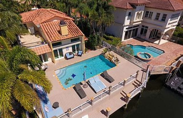 564 Admirals Way - 564 Admirals Way, Delray Beach, FL 33483