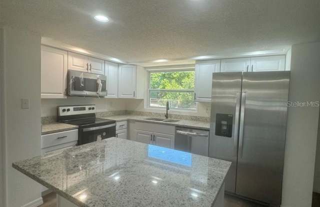 1539 Roselawn Street Sw