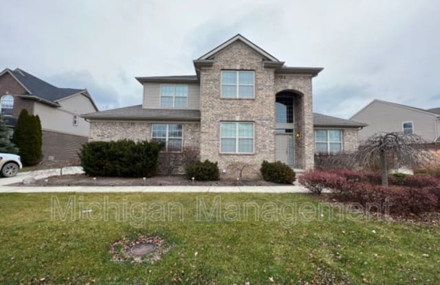 47624 Lindenhurst Blvd - 47624 Lindenhurst Boulevard, Wayne County, MI 48188