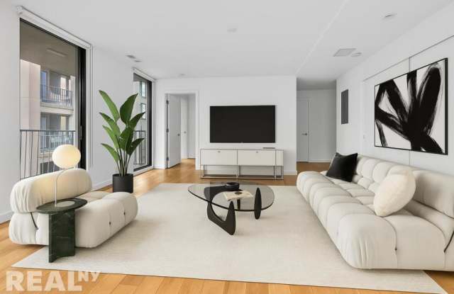 Photo of 50 North 1st Street