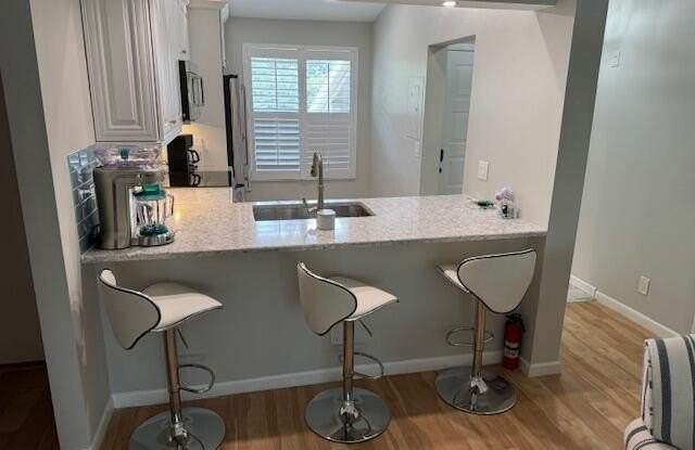 6928 Briarlake Circle